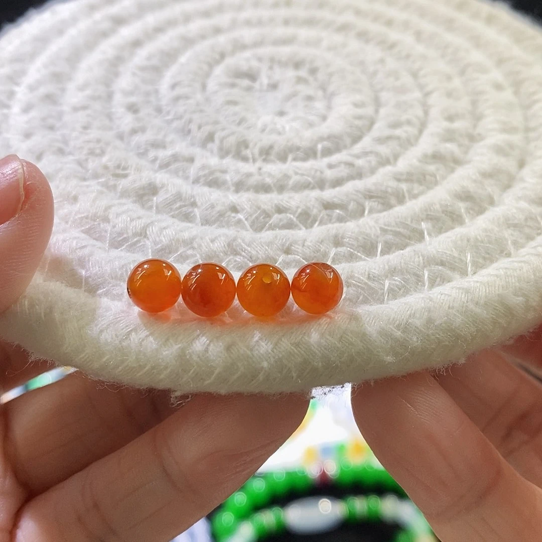 未镶嵌挂件翡翠单颗价格 多样性发其一