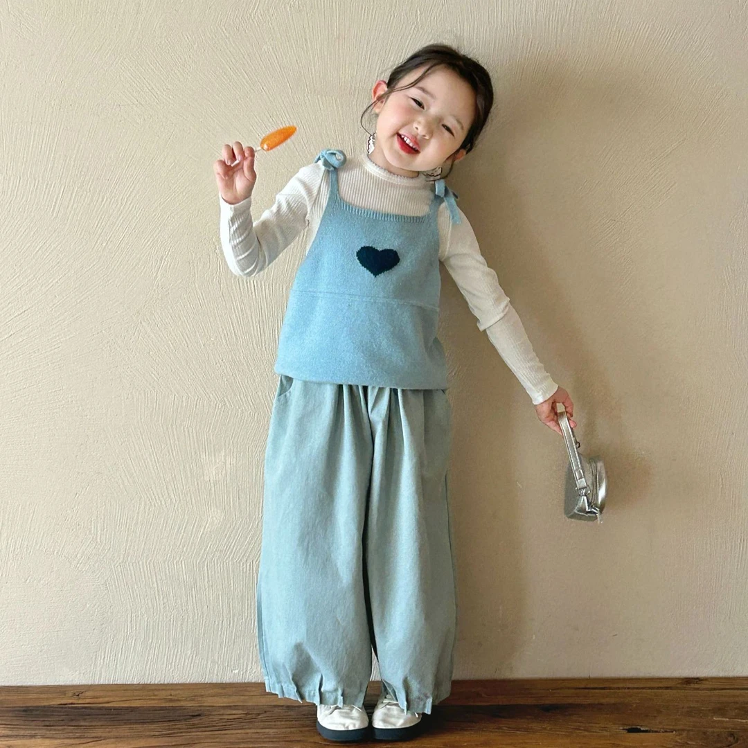 《小惜亦》2025秋季新款韩版女童蓝色爱心吊带打底衫搭阔腿裤套装