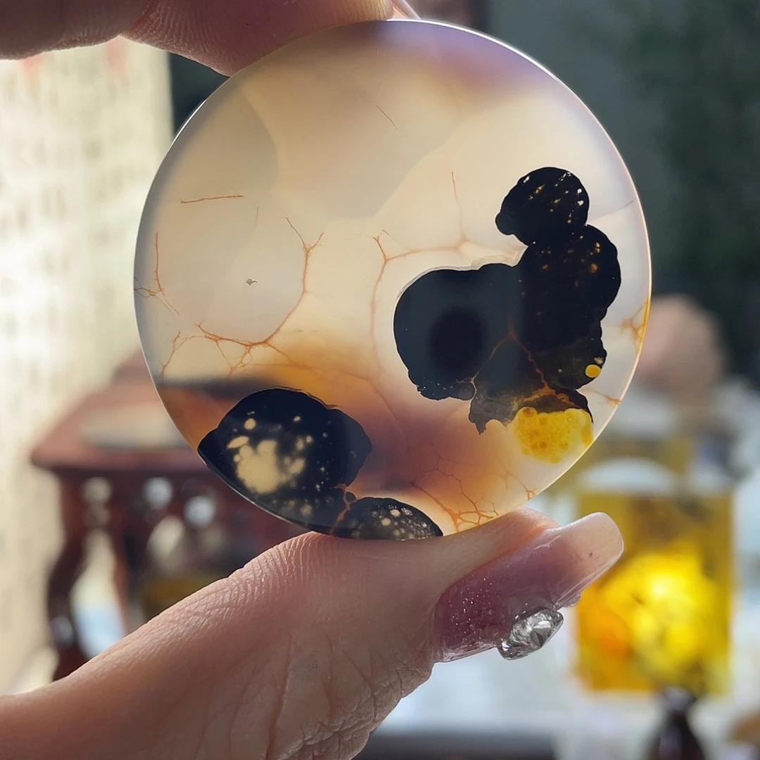 玛瑙/玉髓未镶嵌珠宝奇石