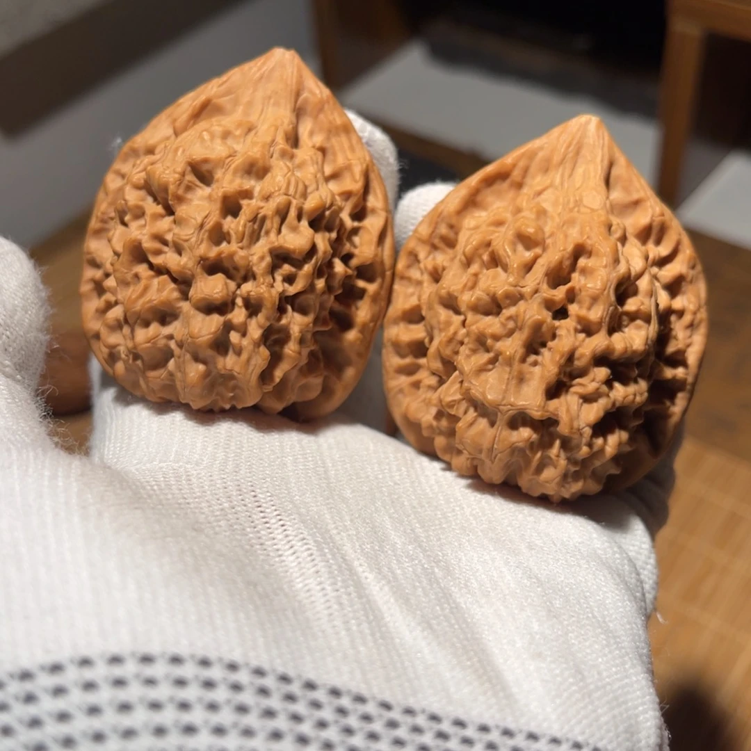 文玩核桃把件鸡***哒46 官帽全品,不退不换,有磕碰