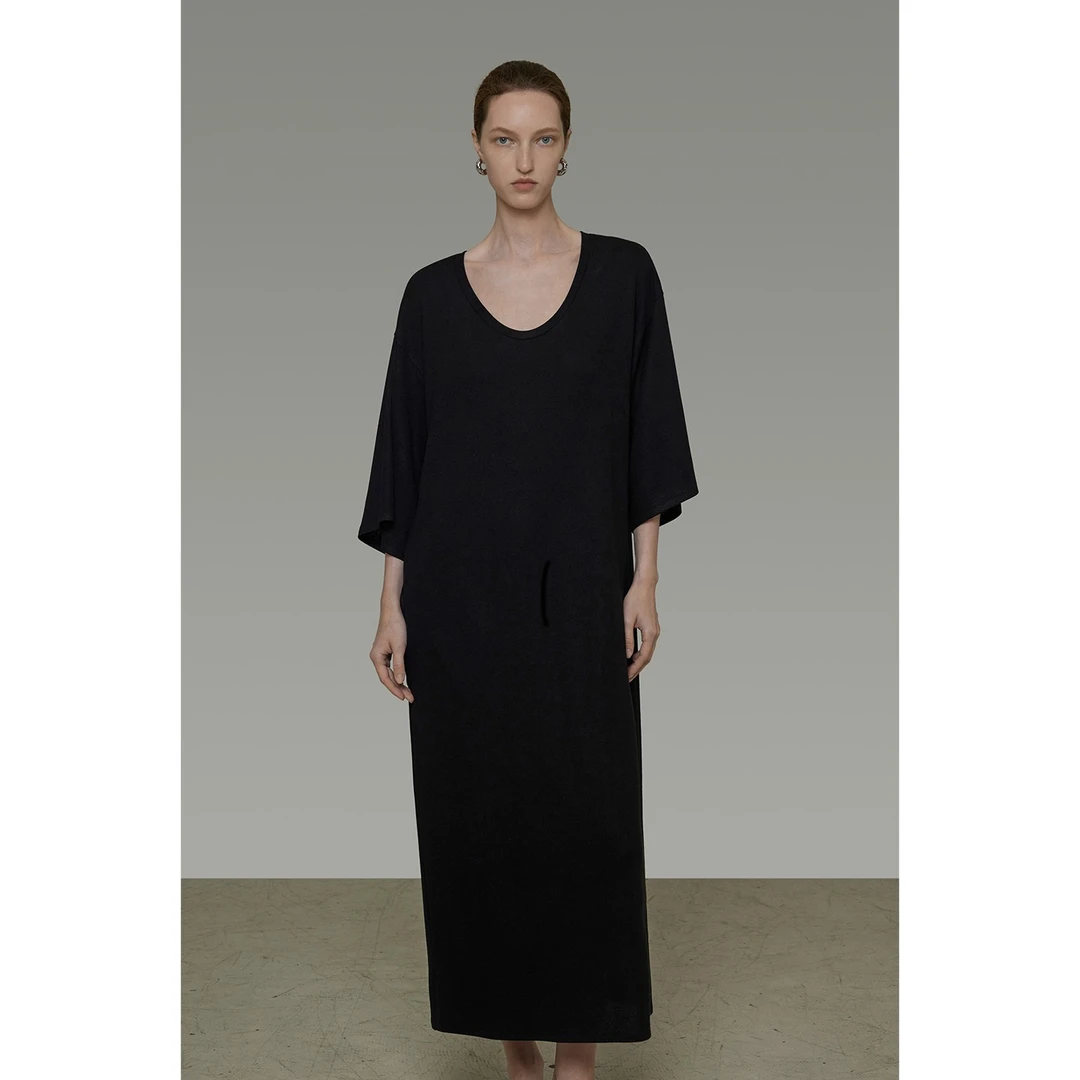 UNSPOKEN【宽松落肩设计 慵懒松弛感】简约U领长裙UX25L093