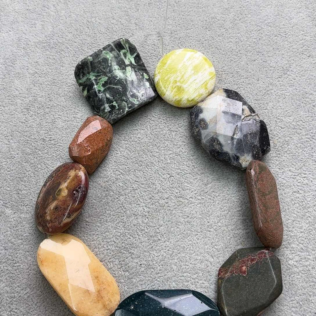 玛瑙/玉髓未镶嵌珠宝半成品38