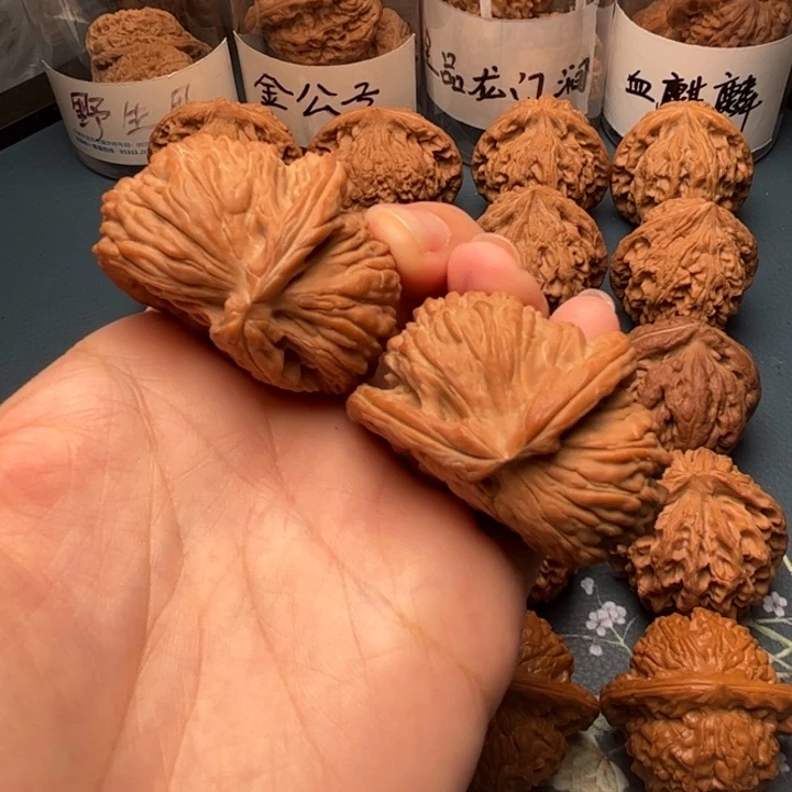 吊坠文玩核桃合体62白狮子半壁江山