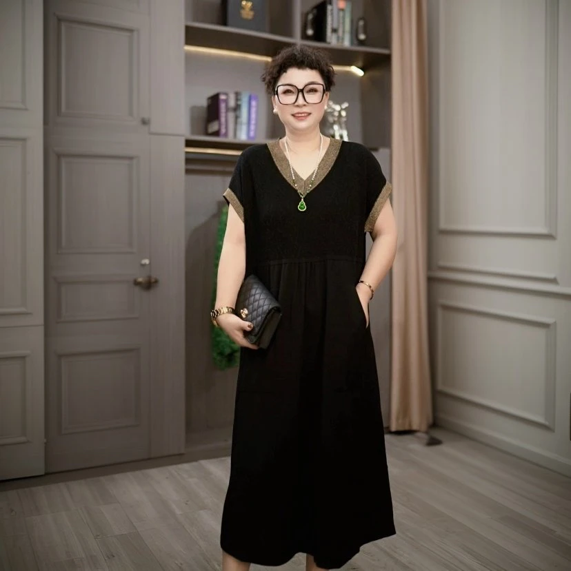 【B22】夏季新款冰感纯黑短袖连衣长裙