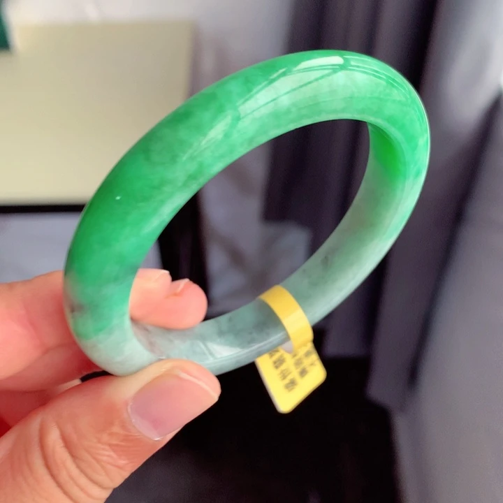 未镶嵌手镯翡翠缅甸翡翠