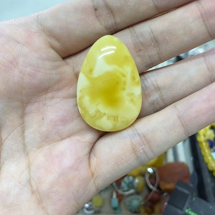 未镶嵌蜜蜡裸石吊坠