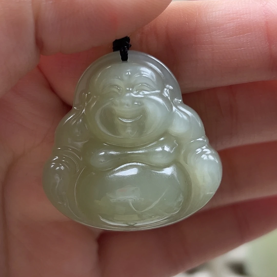 和田玉未镶嵌颈饰微暇