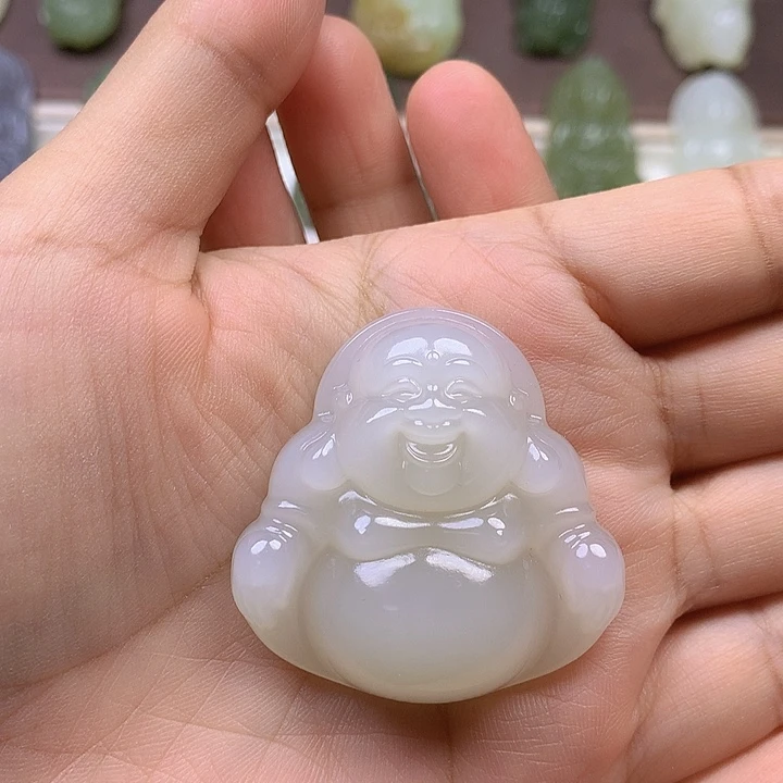 蓝***空和田玉未镶嵌颈饰