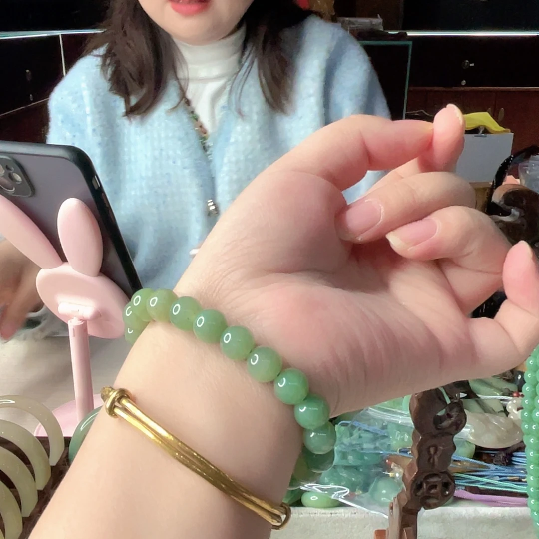 密玉（石英质玉）未镶嵌颈饰