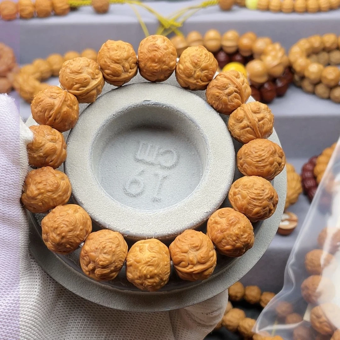 猴头核桃手串迁**生蟾王手串