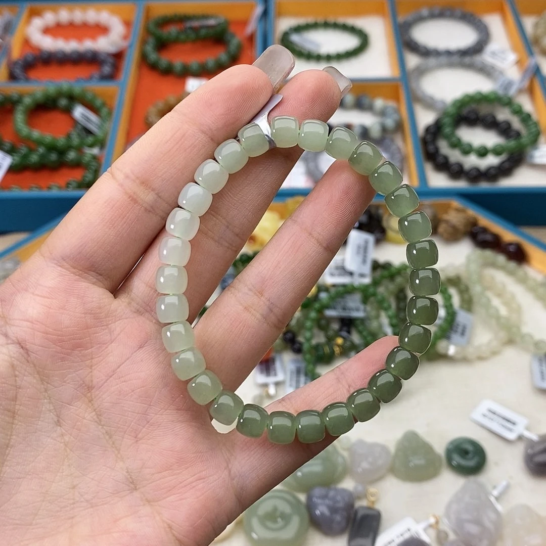 和田玉未镶嵌手链w38晴水渐变直切6*7