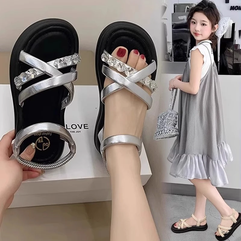 女童凉鞋2025年夏季新款小女孩百搭水钻鞋子中大童轻便软底沙滩鞋