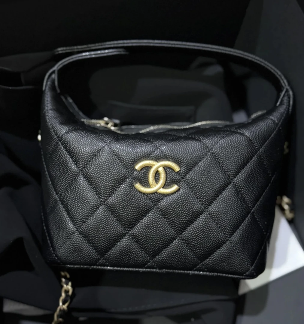 95新 Chanel/香奈儿 98新 奢总管/饭盒hobo包/芯片