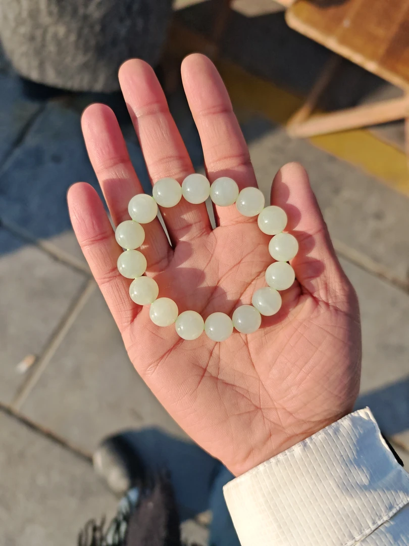 和田玉手串高端奢华款