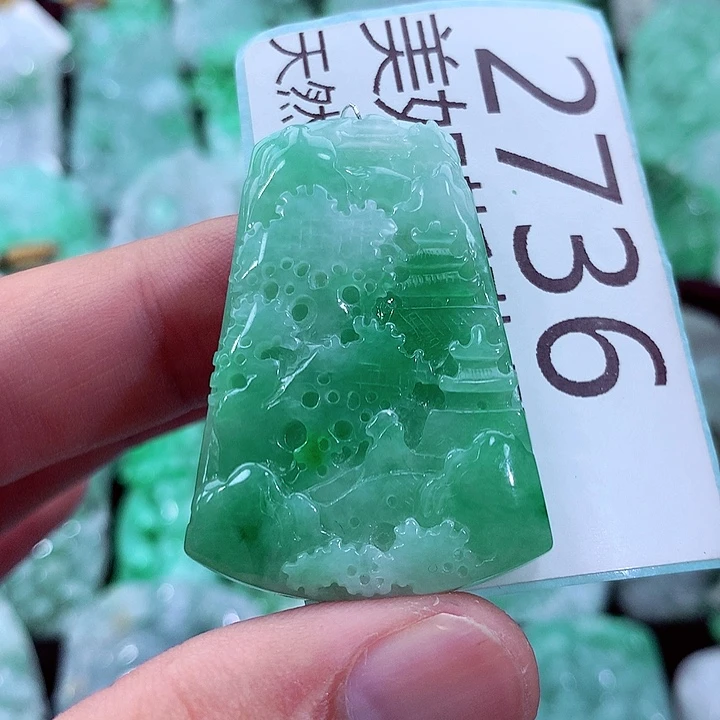 吊坠(不含链)未镶嵌翡翠