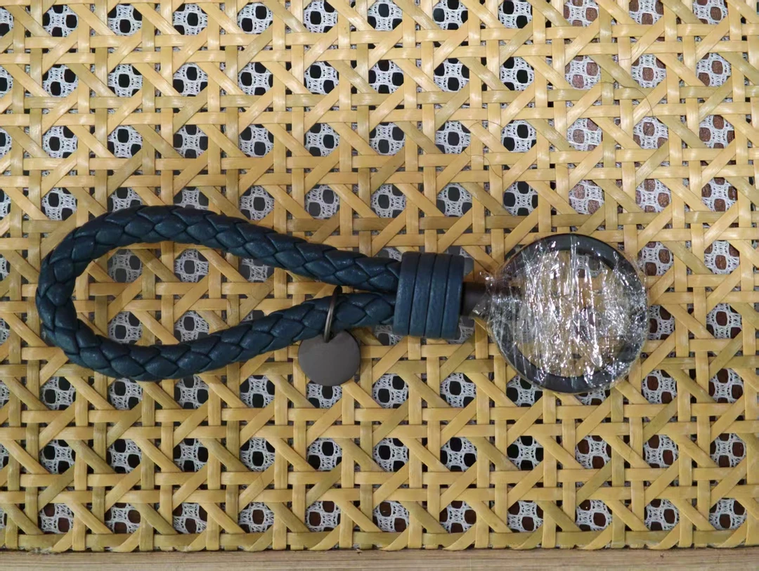 YUSHA/高档雾霾蓝羊皮编织钥匙扣