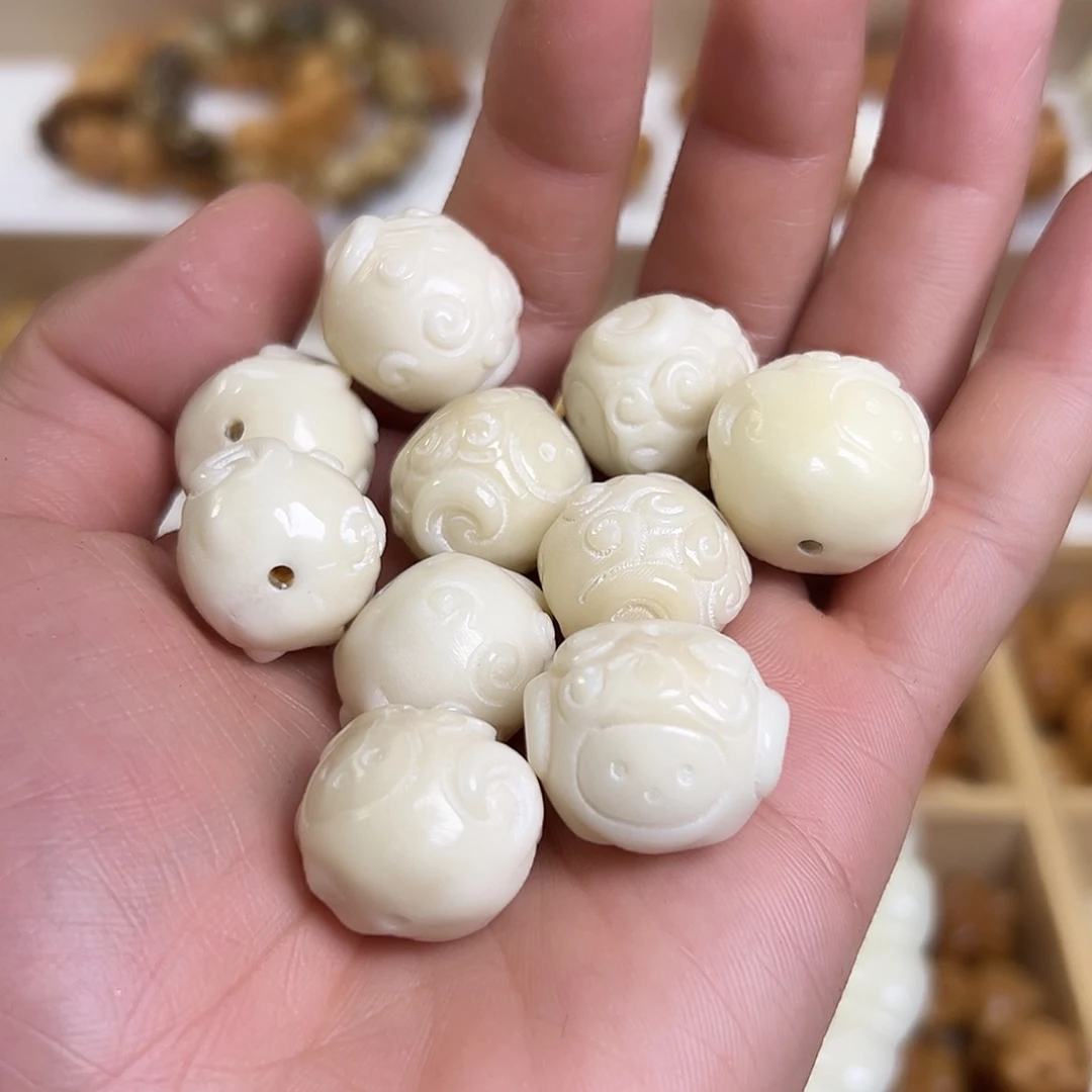 菩提根/象牙果吊坠2颗山羊孔道裂