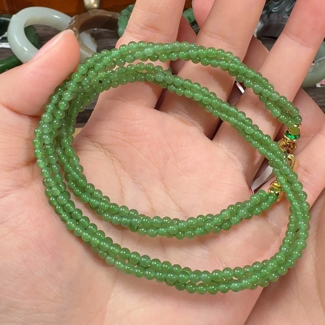 和田玉未镶嵌颈饰碧玉苹果绿项链