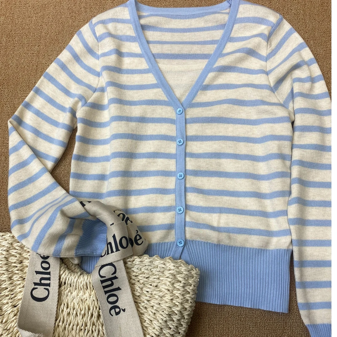 假两件条纹针织衫V领设计长袖打底上衣早春季内搭