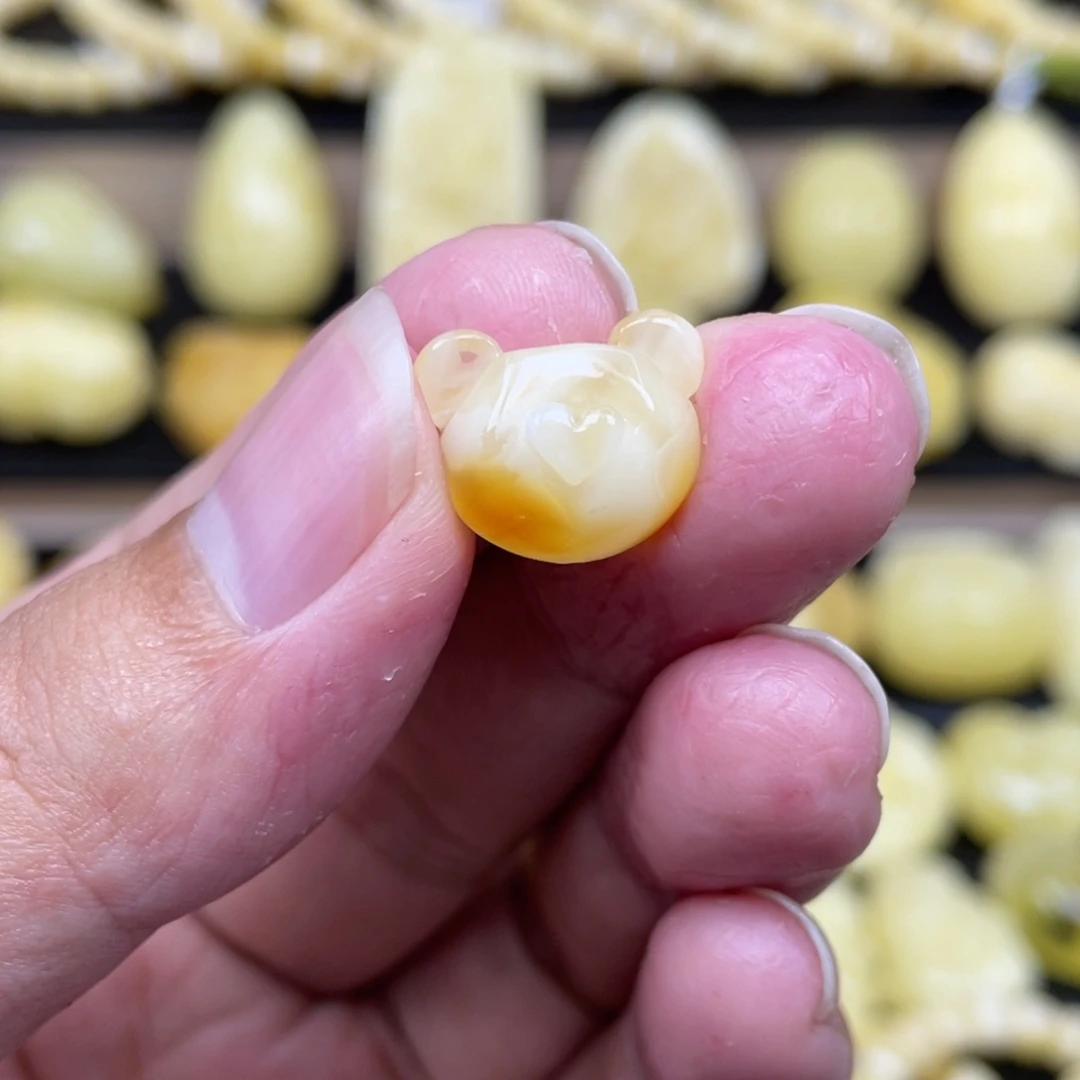 琥珀未镶嵌裸石琥珀蜜蜡