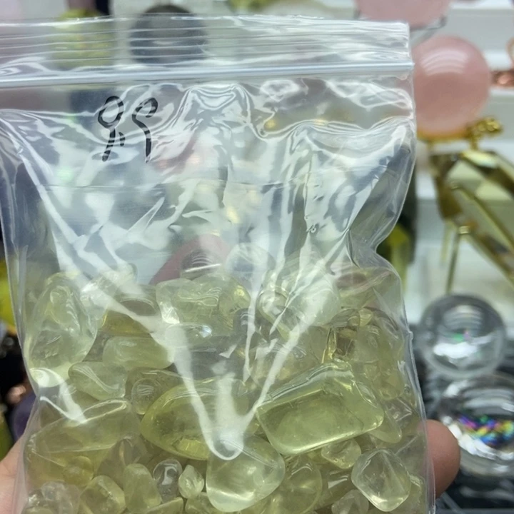 然***水晶未镶嵌摆件黄水晶