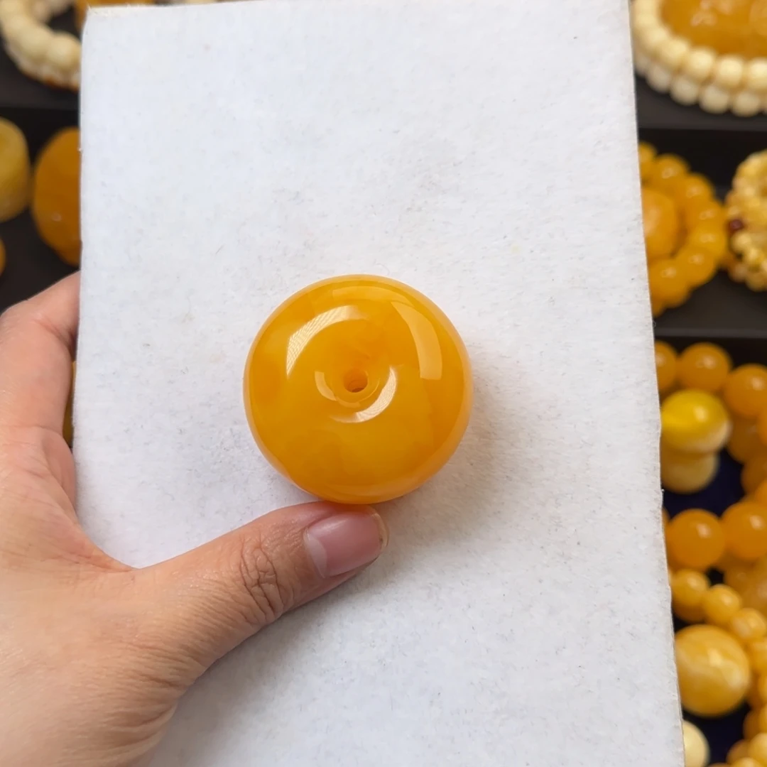 琥珀未镶嵌颈饰平安扣吊坠