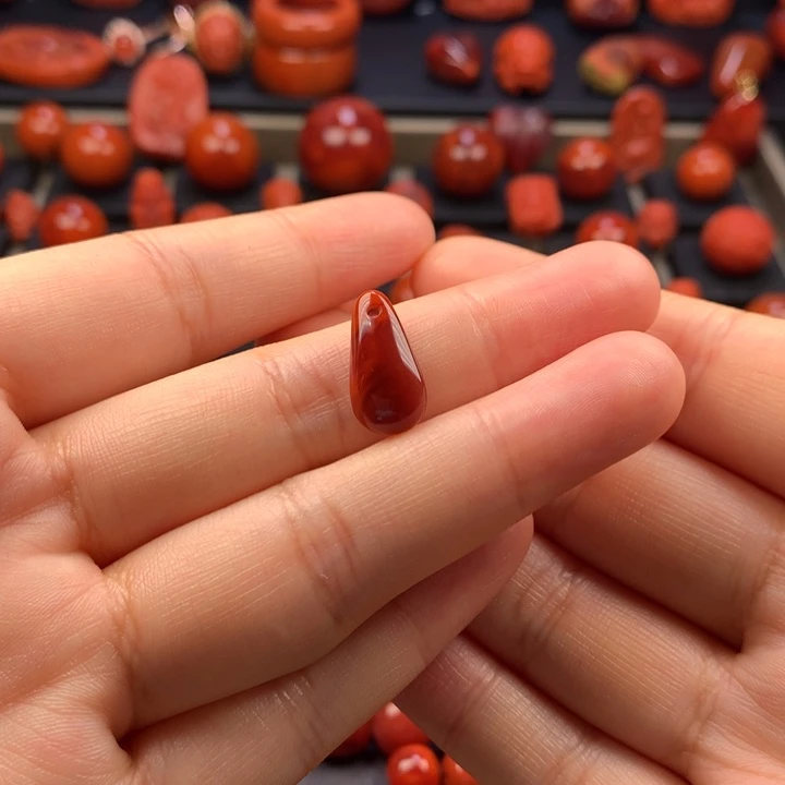 南红玛瑙未镶嵌卡子8MM+