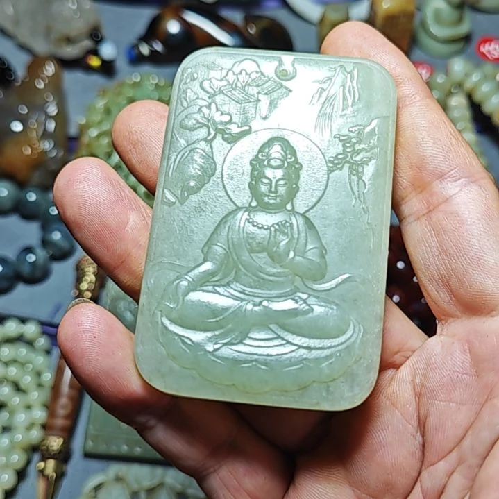 颈饰未镶嵌和田玉费*江