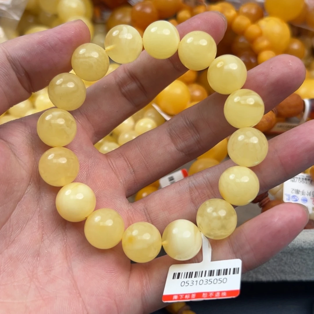 未镶嵌琥珀珠宝奇石