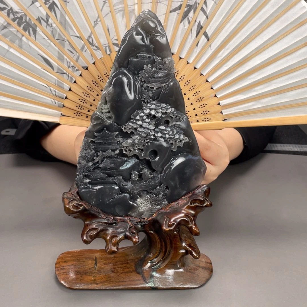 未镶嵌和田玉摆件