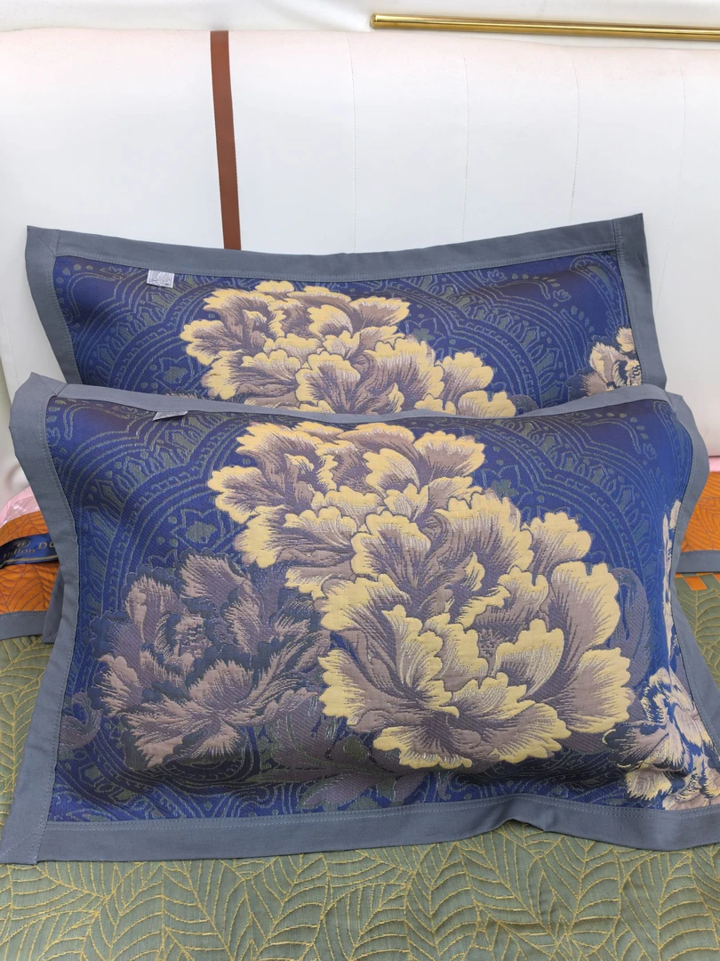 【蓝紫色奢华枕巾】全棉透气成人柔软时尚枕巾50CM*80cm（±2厘米）