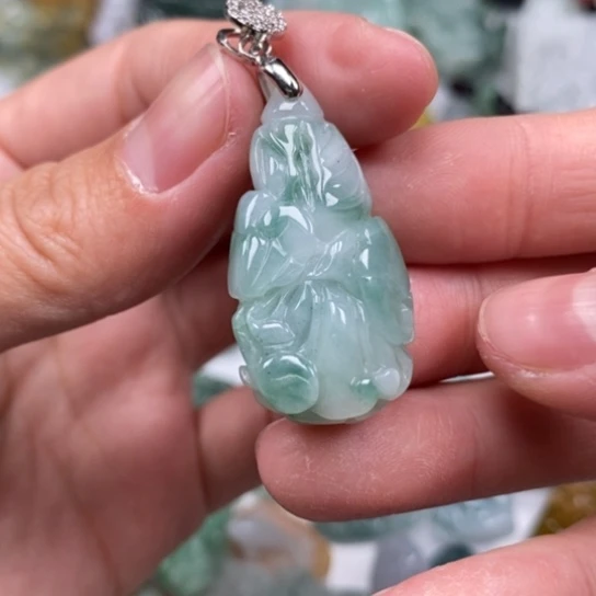 翡翠吊坠(不含链)未镶嵌