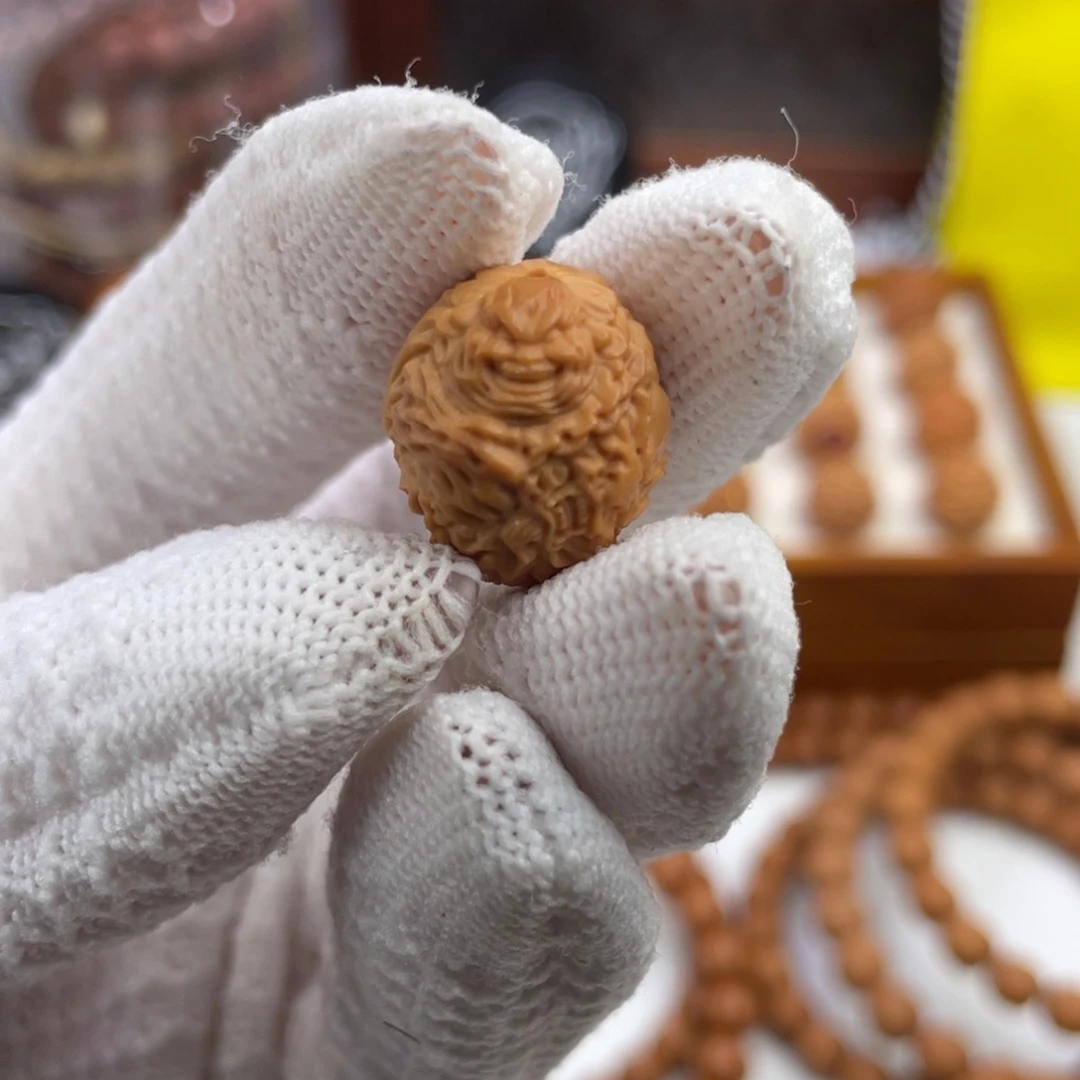 猴头核桃吊坠猴头核桃雕刻