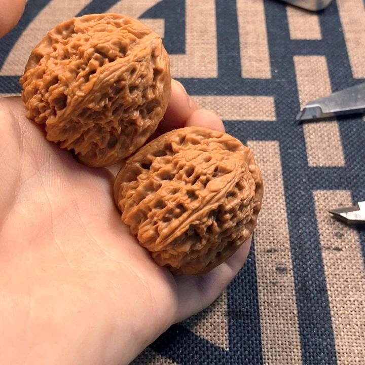 文玩核桃吊坠全品南疆
