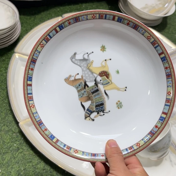 瓷片爱马仕八寸深盘四个