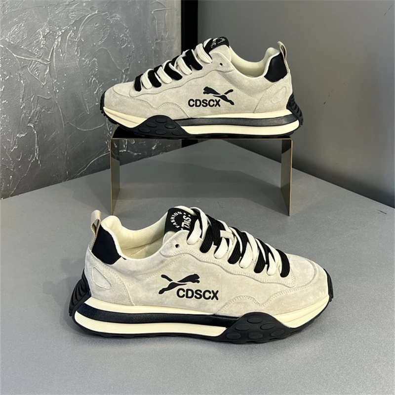 男鞋2025秋冬季新款时尚潮流低帮阿甘鞋软底百搭耐磨男士运动鞋子