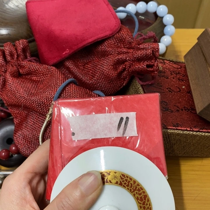 瓷片哈中古工艺品一件