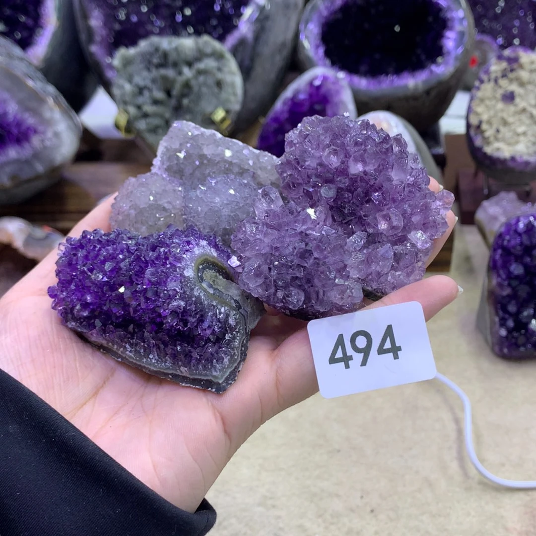 紫晶未镶嵌大型摆件（非配饰）