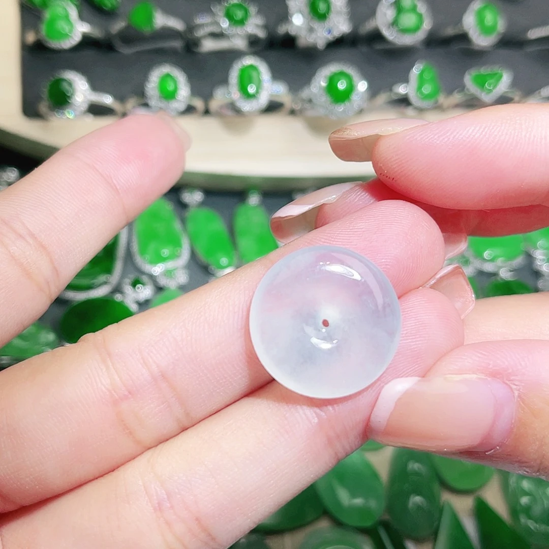 翡翠未镶嵌挂件裸石