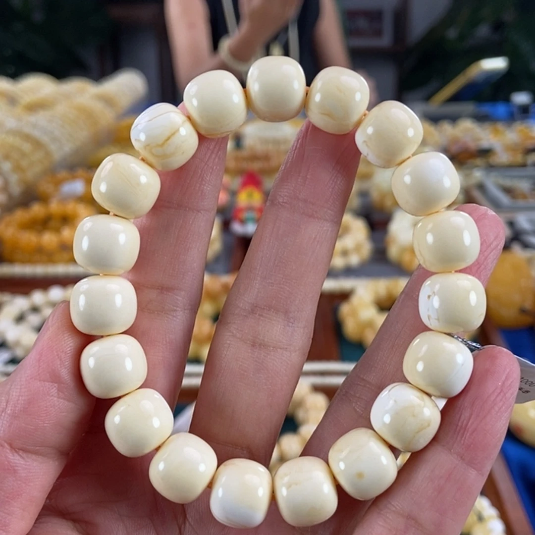 琥珀未镶嵌珠宝奇石12同料老型20.48