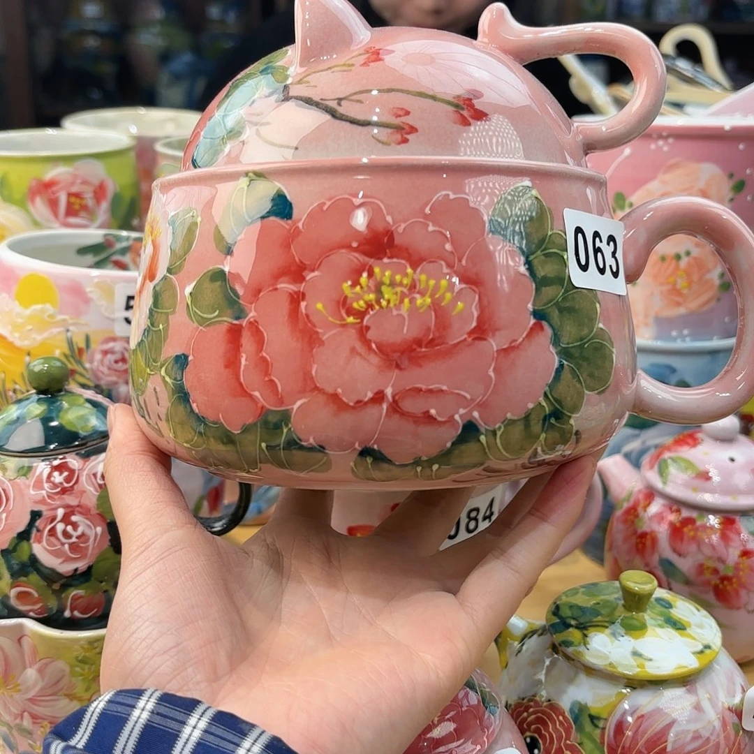 瓷片兔兔哈哈哈的样子真的