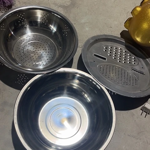 微瑕，不能明火、口径25，高7不锈钢三件套