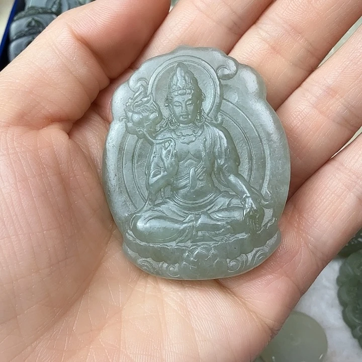 和田玉（糖玉）颈饰未镶嵌