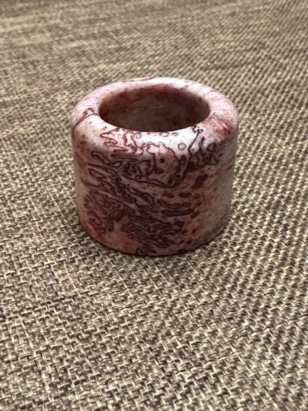 公鹿鹿骨 三界扳指.内径20纯血料 越盘越亮