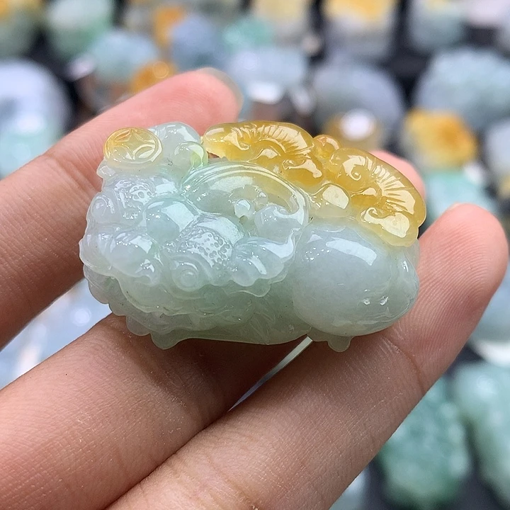 颈饰未镶嵌翡翠天然缅甸翡翠