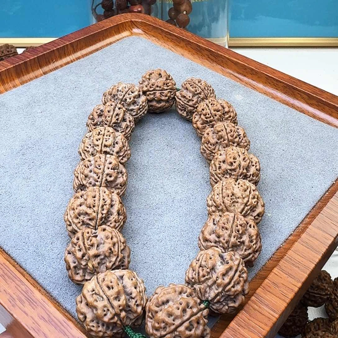 金刚菩提吊坠安娜蜂窝双龙