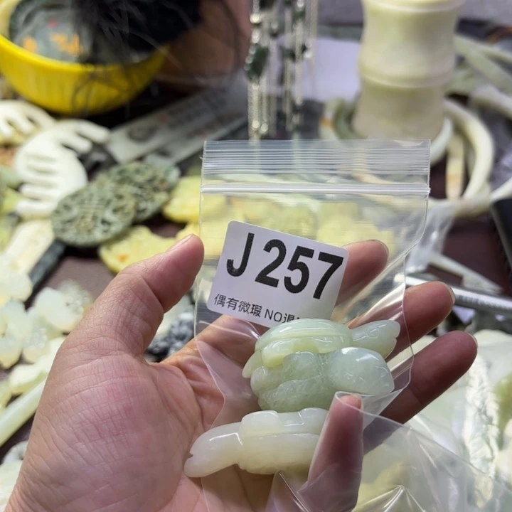 蛇纹石玉发饰合金晓*