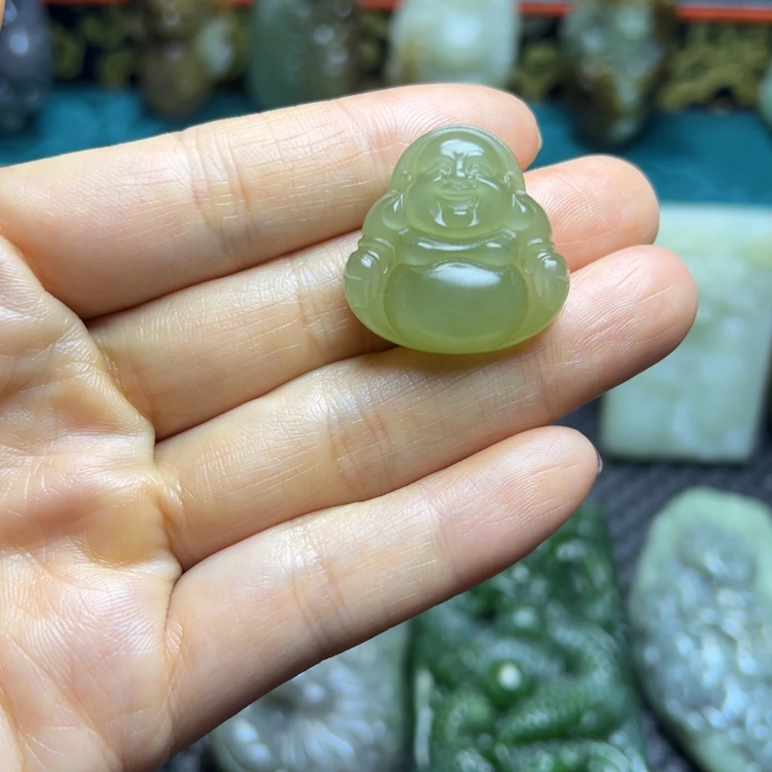 和田玉未镶嵌挂件