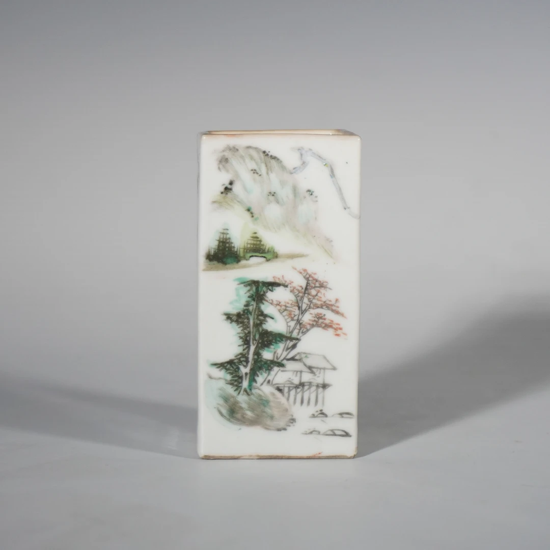 Lot 20633 民国 浅绛彩山水诗文四方笔筒【古董拍卖】