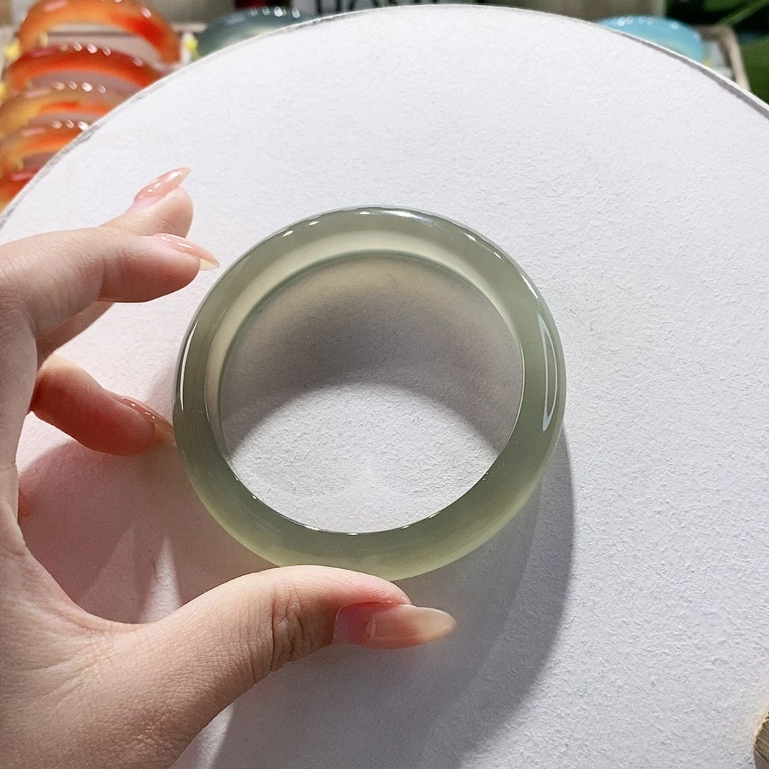 手镯玛瑙/玉髓未镶嵌61